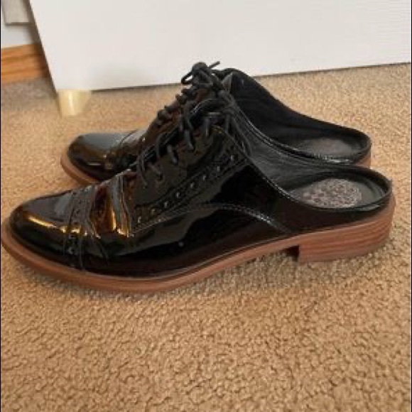 Vince Camuto slides - Picture 3 of 4